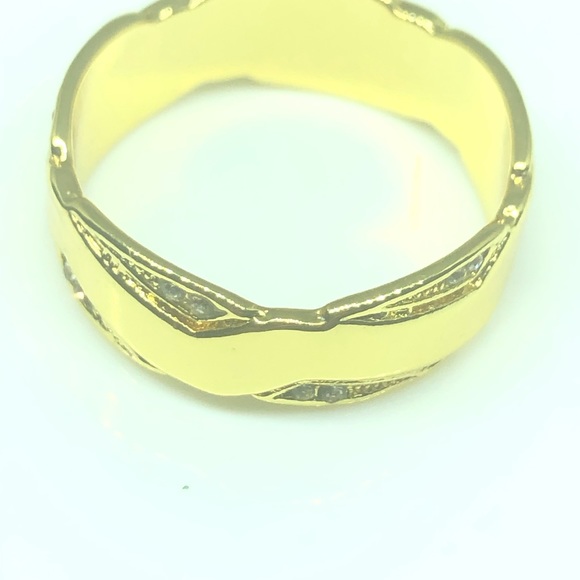 18k Yellow Gold Filled Fancy Band BBB Ring - Picture 7 of 10